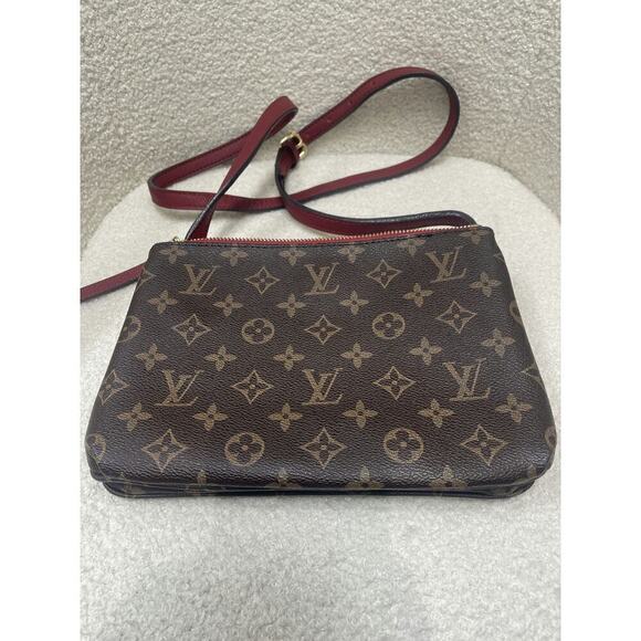Louis Vuitton Monogram Canvas and Red Leather Crossbody Bag - Picture 6 of 8